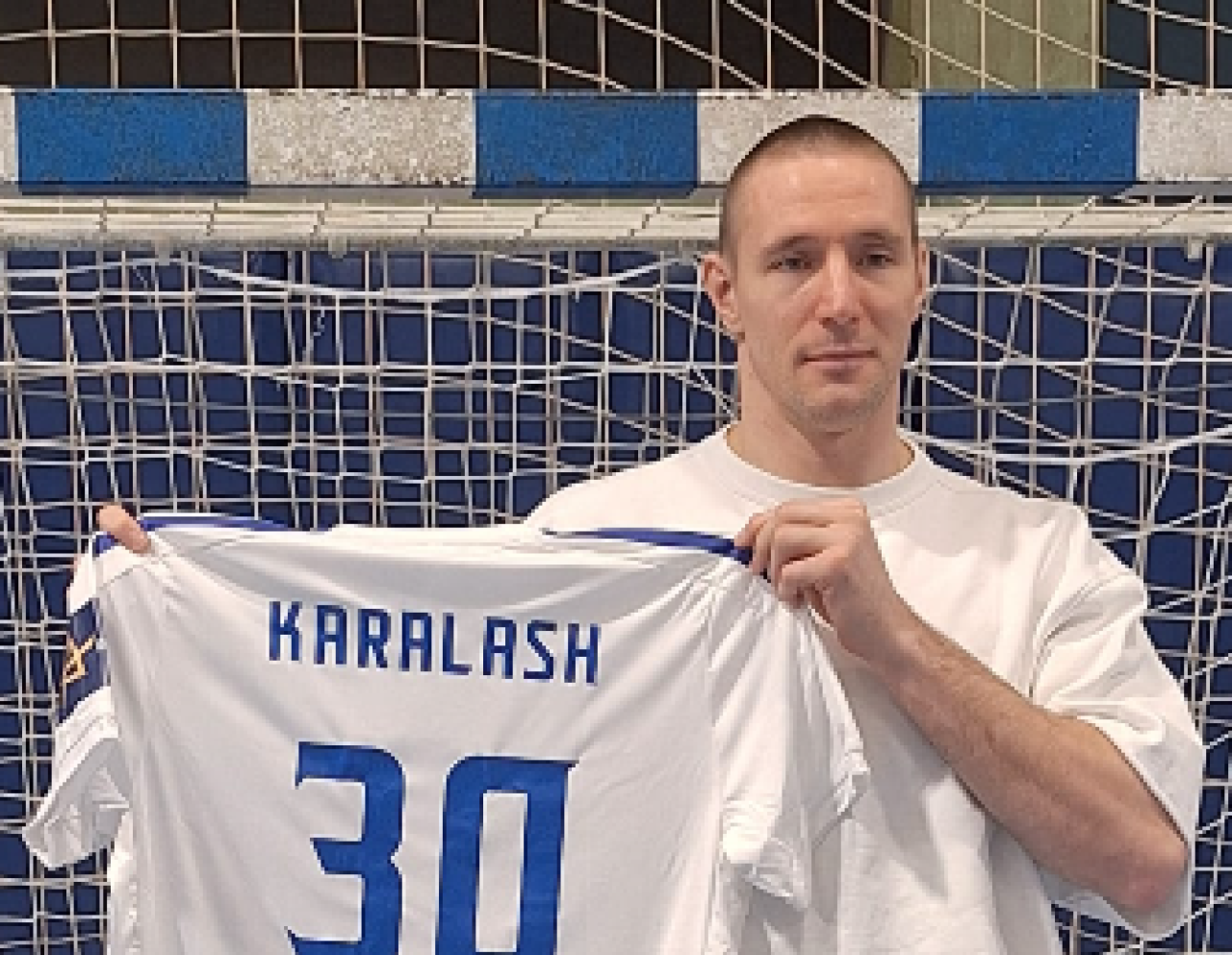 Му го згрешија презимето на дресот на промоцијата – голема утка на Загреб!