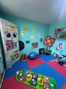 Виталиа донира опрема за учениците со попречен вид од ДСУРЦ „Димитар Влахов“