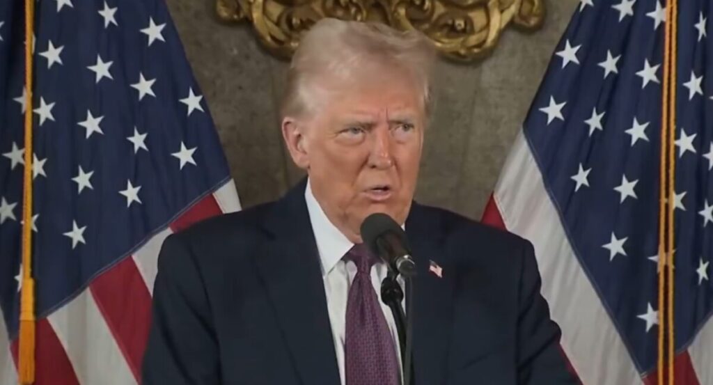 Трамп: Иранците преговараат и сакаат крај на војната, но се плашат да кажат