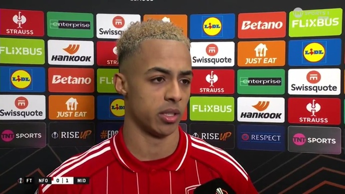 Навивачите на Нотингем во неверица, рекордното засилување се жали: Кремата за лице…