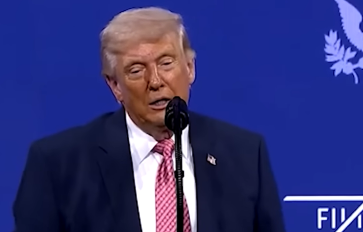 Пентагон подготвува копнени операции, a Иран најавува одговор