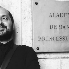 Почина театарскиот режисер Оливер Мицевски