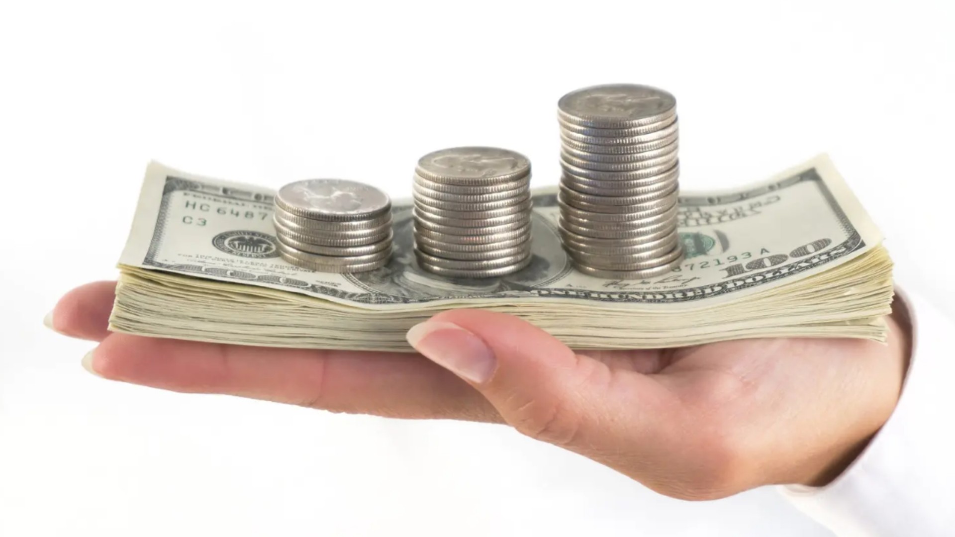 Парите ќе им се лепат на 2 хороскопски знаци: Од пролет ќе живеат без да се грижат за финансии