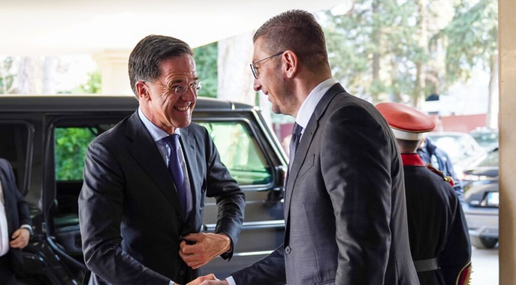 Мицкоски се сретна со Руте: Нашата решеност е да продолжиме да делуваме како кредибилен и одговорен сојузник во рамките на НАТО