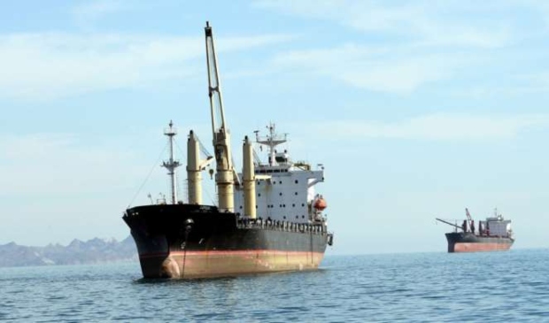 Иранскиот парламент усвои предлог закон за наплата на премин низ Ормускиот теснец