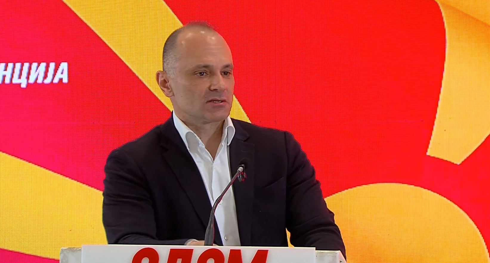 Филипче: Нема да дозволам некој да не дели