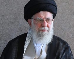 По смртта на Хамнеи: Што следува за Иран и какви се можните сценарија?