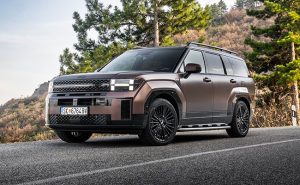 ТЕСТ: Hyundai Santa Fe 1.6T Hybrid 4WD Calligraphy – Ни Hyundai веќе не е она што беше. ;)