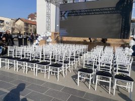 Во Кочани 63 столчиња останаа празни, одбележана годишнината од катастрофалниот пожар што однесе 63 животи