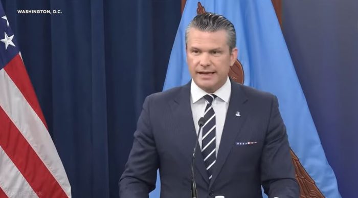 ХЕГСЕТ: Судбината на американската поддршка за НАТО е во рацете на Трамп