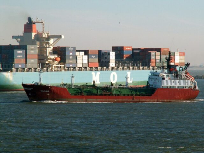 Повторно раст на цената на нафтата