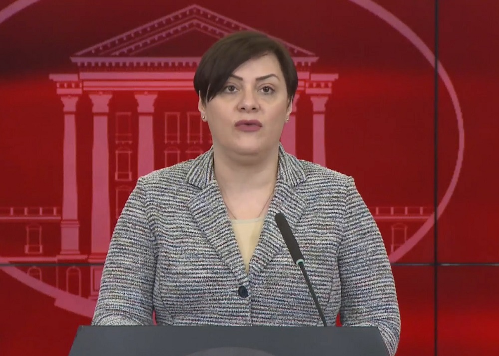 Состојбата на Блискиот Исток се следи и ако треба да се преземе нешто тоа ќе биде во рамки на законите, вели Димитриеска-Кочоска