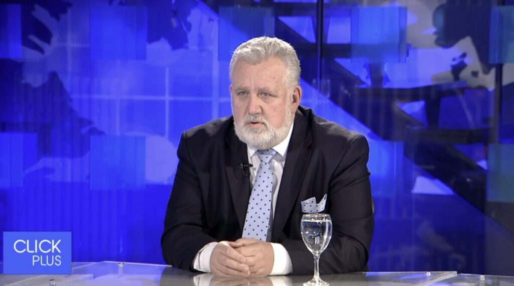 Кекеновски: Добра идеја е Македонија времено да влезе во „втора лига“ на ЕУ