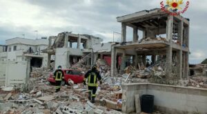 (ВИДЕО) Експлозија во зграда во Рим – има тешко повредени