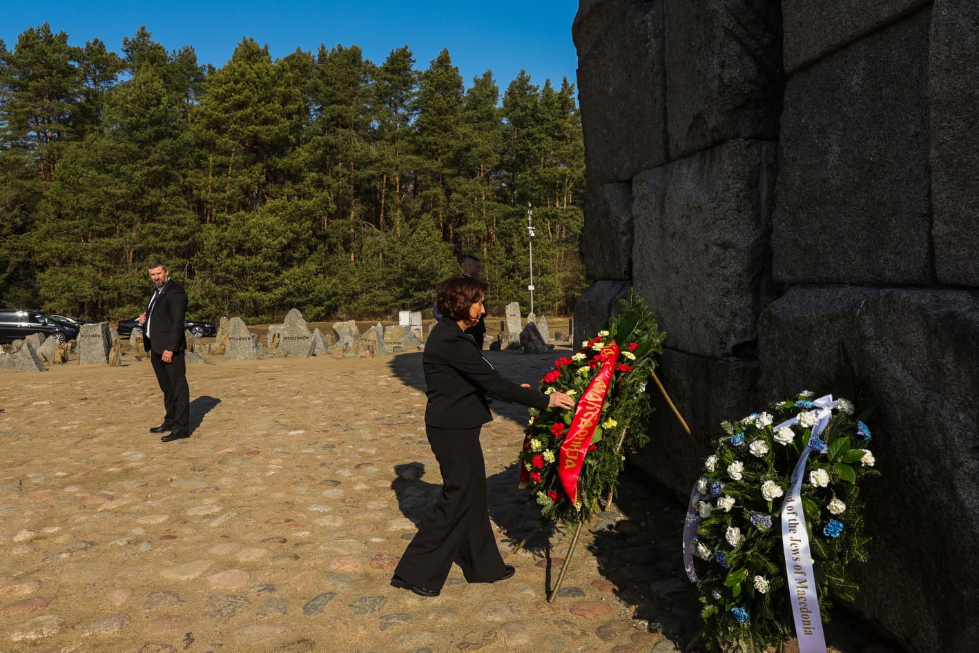 Сиљановска-Давкова од Треблинка: Нема да дозволиме да се избрише болната меморија за Холокаустот и за нашите македонски Евреи