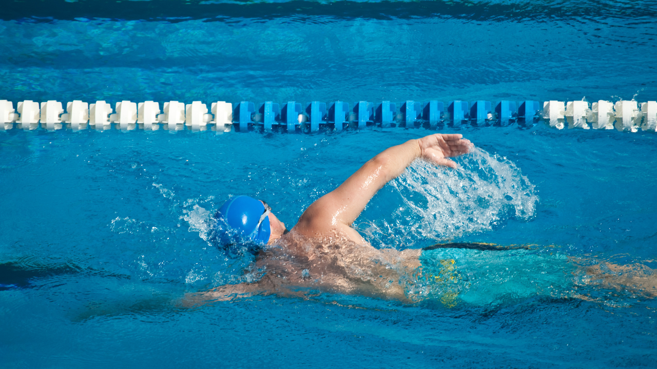 Зошто ПЛИВАЊЕТО е физичка активност која е препорачлива за СИТЕ ВОЗРАСТИ?