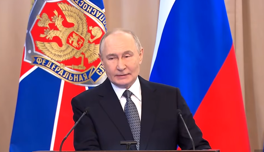 ПУТИН ЗА ХАМНЕИ: Ќе биде запаметен како извонреден државник