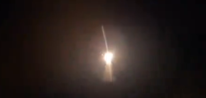 Иран го нападна Израел со една од најнапредните балистички ракети