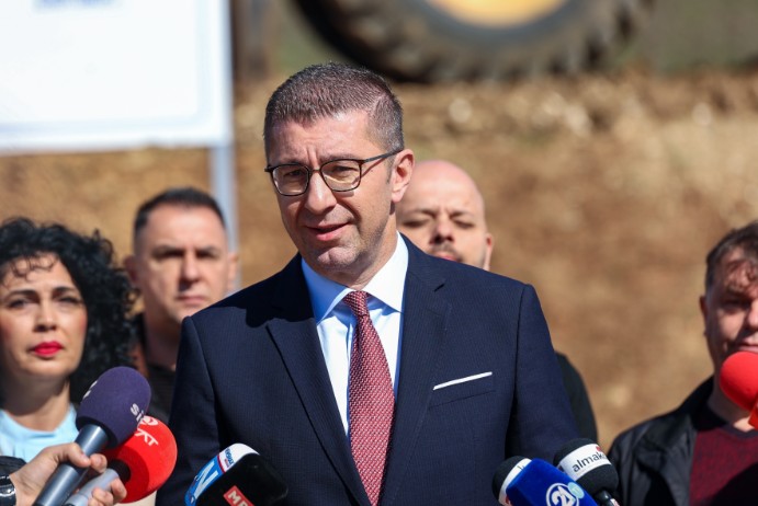 Мицкоски: На денешната владина седница ќе се одлучи името на новиот јавен обвинител