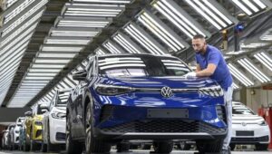 Фолксваген ќе отпушти 50.000 работници