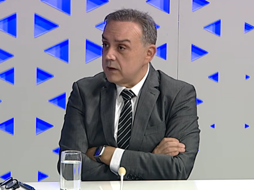 Менкиноски ќе ја оспори одлуката на бугарските власти со која му е изречена забрана за влез, а откри и кој ќе го застапува