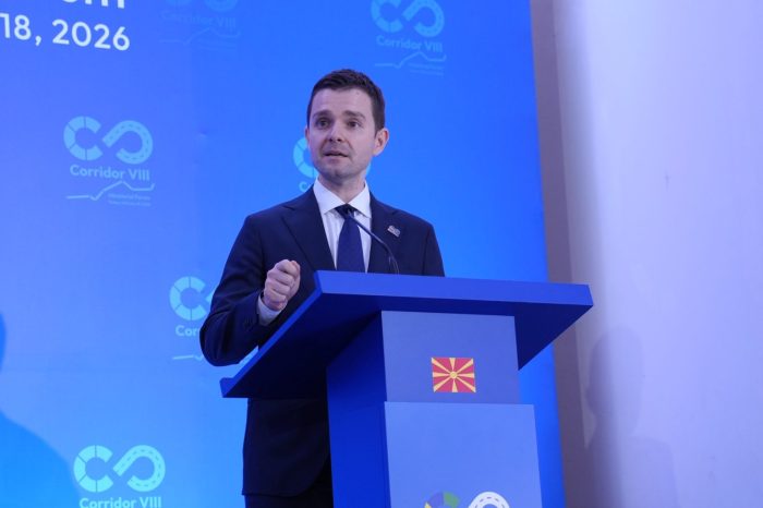 Муцунски во Брисел