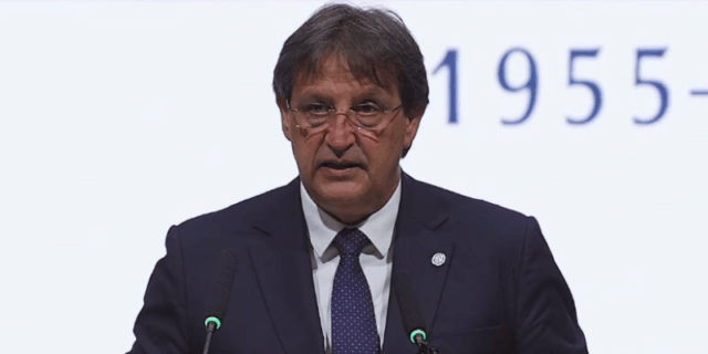 Гашиќ: Србија се вооружува, но не се заканува никому, нема опасност за своите соседи