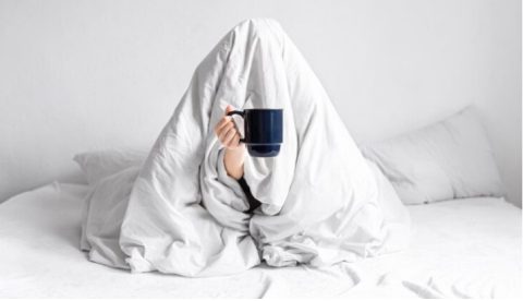 Спиете 8 часа секоја ноќ, а сепак сте исцрпени? Експертот открива во што би можел да биде проблемот