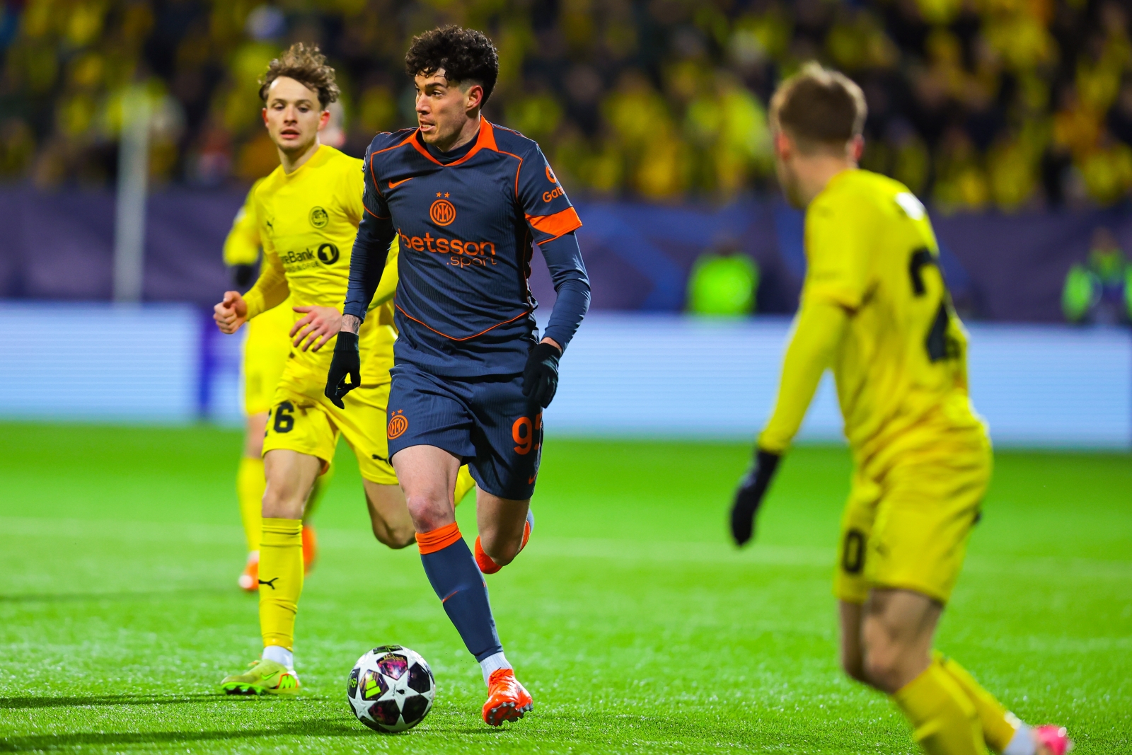 Интер се подготвува за живот без Бастони, веќе ја најде неговата замена