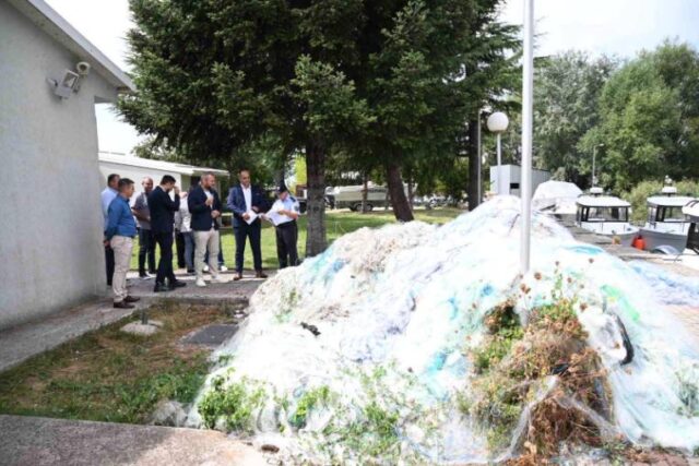 Рибари од Албанија илегално влегле на македонска територија и вршеле незаконит риболов