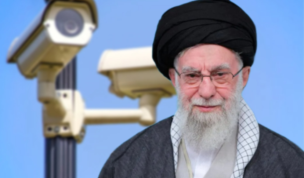 Израелски шпиони ги хакирале речиси сите сообраќајни камери во Техеран за да го испланираат убиството на ајатолахот Али Хамнеи