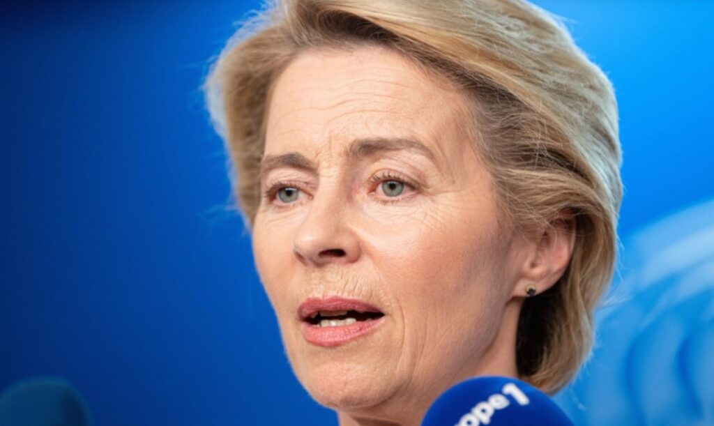 Фон дер Лајен: ЕУ цврсто ги поддржува земјите-членки по нападот со беспилотни летала врз британската база на Кипар