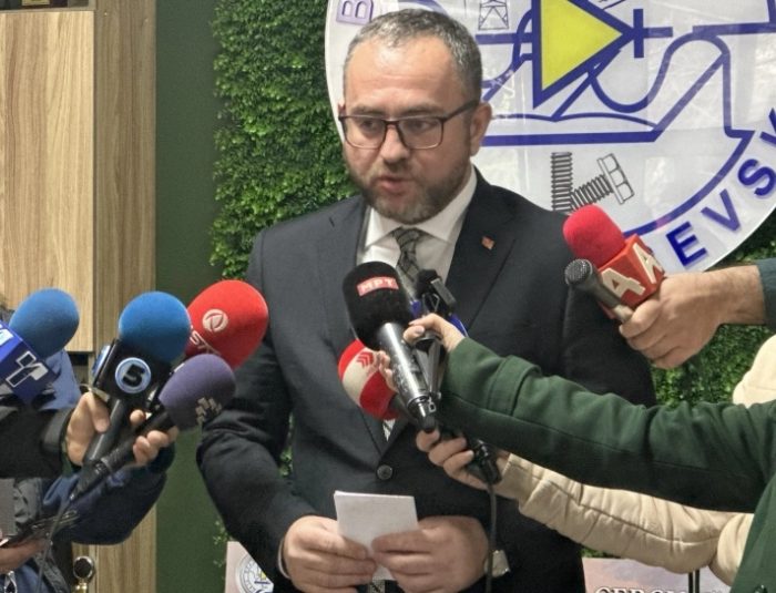 ТОШКОВСКИ: Во МВР драматично ќе се намали бројот на началници и заменици и ќе се заснова на професионални, а не етнички критериуми