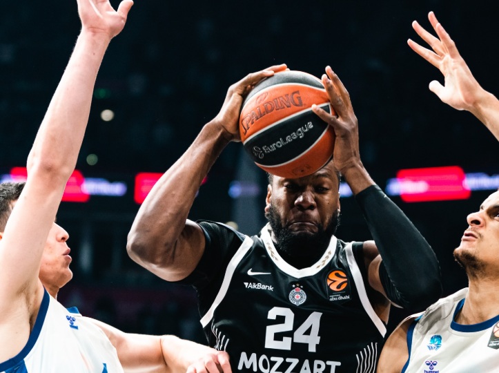 Партизан ѝ пресуди на Валенсија, Ц. Звезда загуби на гости кај Барселона