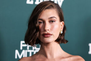 Хејли Бибер: Докторката ме советуваше да не останам бремена, но јас останав