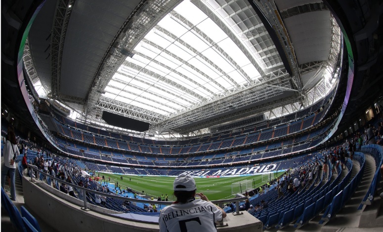 УЕФА го казни Реал Мадрид за расистичко однесување на навивачите