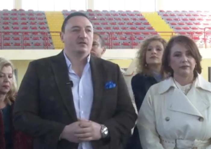 Почна реконструкцијата и адаптацијата на спортската сала во комплексот на УКИМ