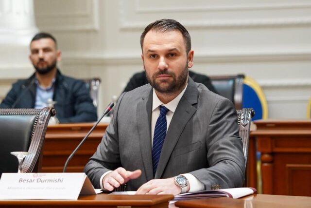 Дурмиши соопшти дека минималецот ќе се зголеми за 1667 денари