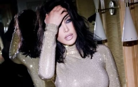 Ким Кардашијан самата се стави на маки – и требаше ли ова?!