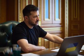 Русија ја експлоатира војната со Иран, вели Зеленски