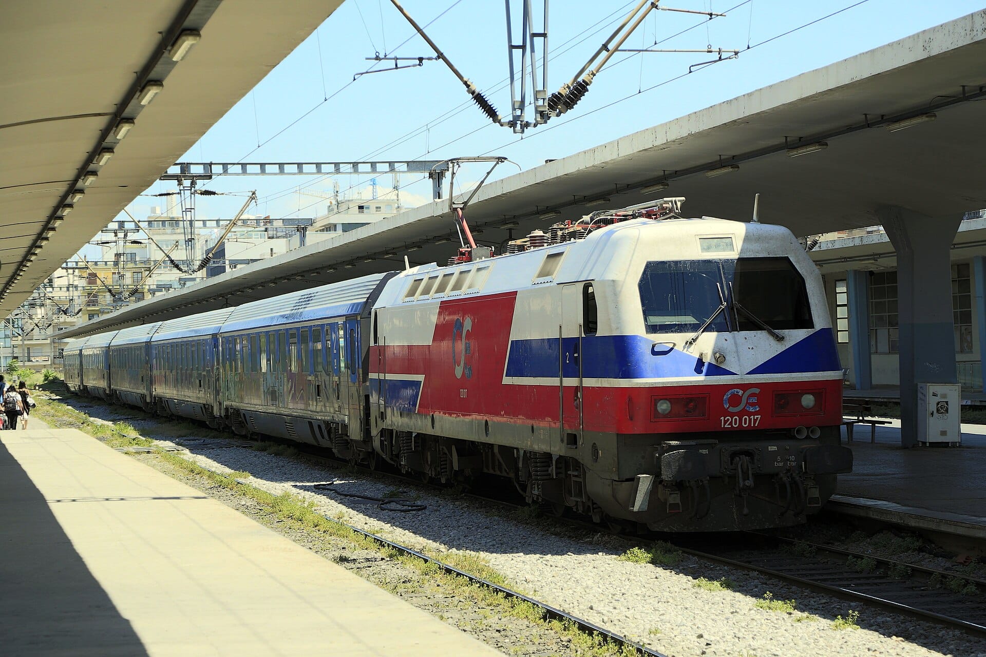 СРЕДЕ ТЕНЗИИ И ОБВИНУВАЊА ДО ГРЧКАТА ВЛАДА, почна судењето за катастрофалната железничка несреќа кај Темби