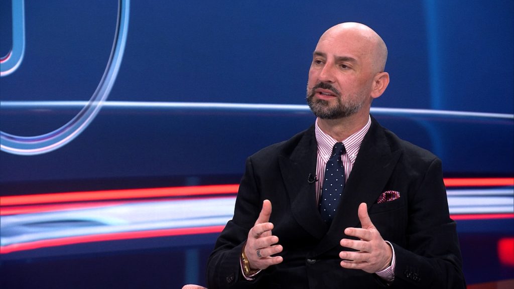 Не чувствувам обврска кон власта – вели новиот државен јавен обвинител