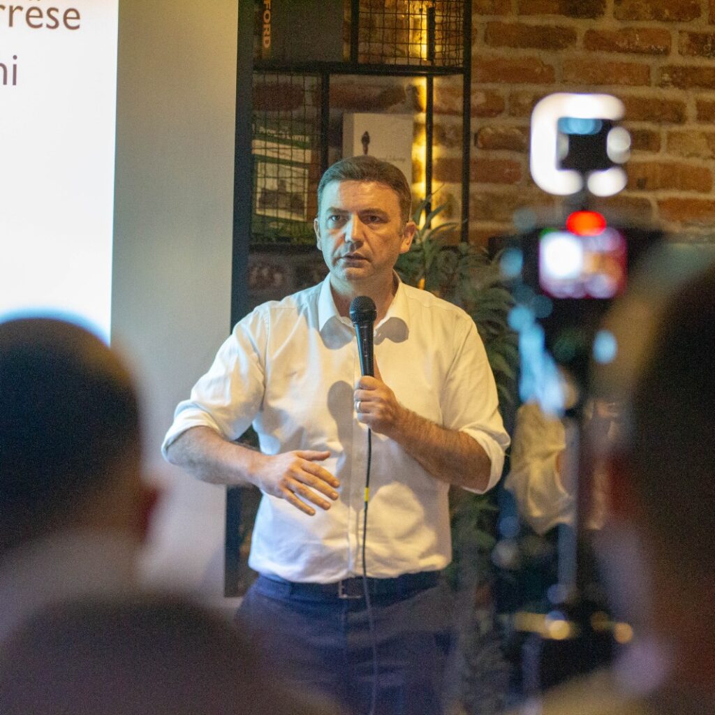 Бујар Османи ги набрија достигнувањата на власта за еден ден