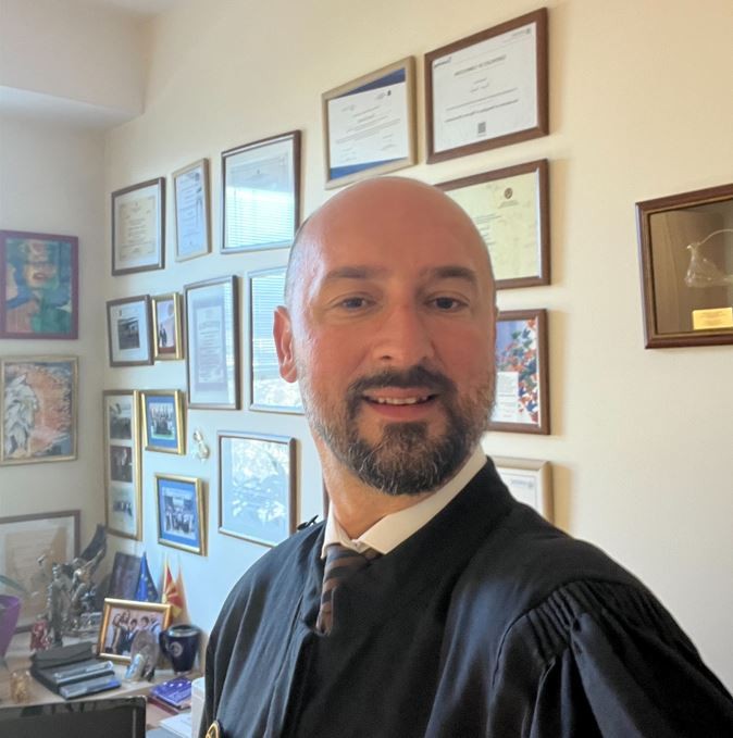 Ќе биде ли навистина независен новиот јавен обвинител Савевски?