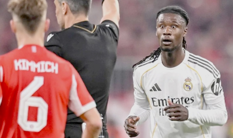 Камавинга се извини за црвениот картон против Баерн Минхен