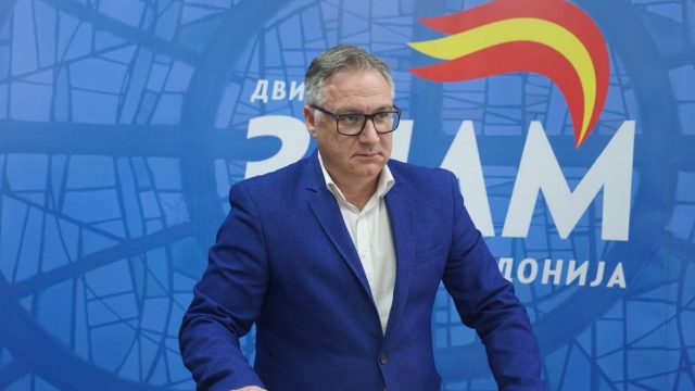 Мемов: Кој ја води политиката на СДСМ – Филипче или Спасовски?