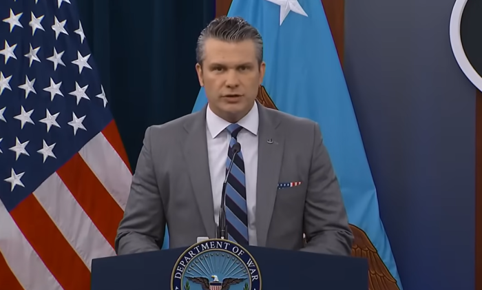 ХЕГСЕТ: Операцијата „Епски бес“ е подарок за целиот свет