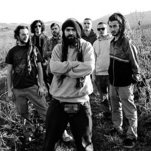 На денешен ден е формиран Conquering Lion – 19 години реге звук што одекнува низ регионот