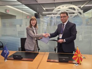 Славески и Басани од Светската банка потпишаа договор за експертска поддршка за воведувањето инстант плаќања во земјата