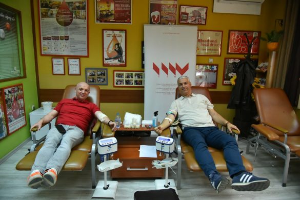 Светскиот ден на слободата на медиумите одбележан со крводарителска акција